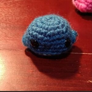 Small crochet whale plushie